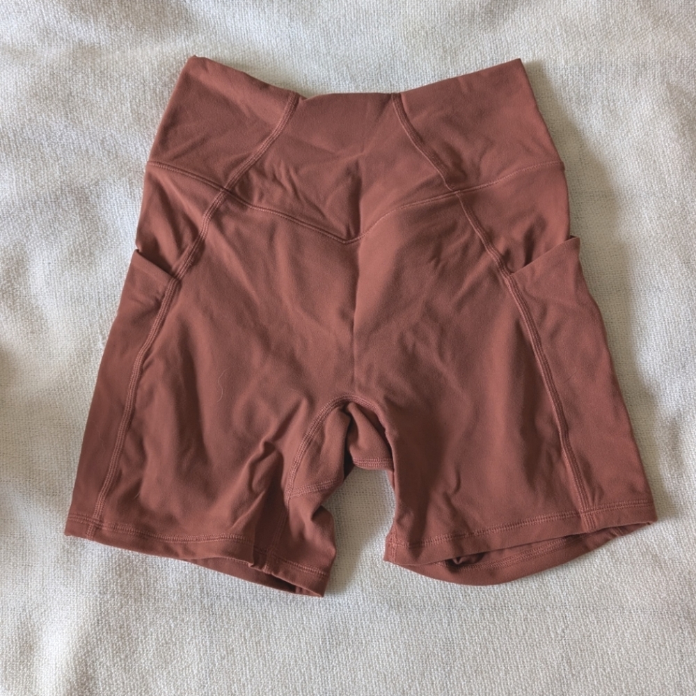Buffbunny Contour Pocket Shorts
